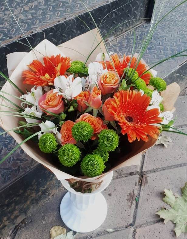 Букет цветов из: Герберы, Хризантемы, Альстромерии и Розы в Курлово