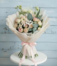Букет цветов из:  Розы и Лизиантусы в Курлово