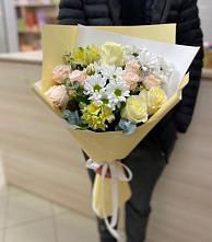 Букет цветов из:  Альстромерии, Розы и Хризантемы в Курлово