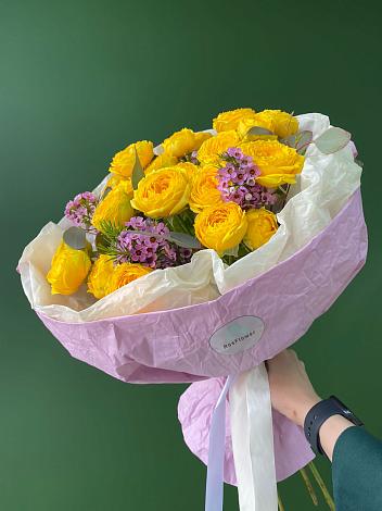 Букет Кустовые желтые розы в Курлово