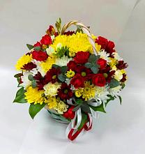 Цветочная композиция из Хризантемы и Розы в корзине в Курлово