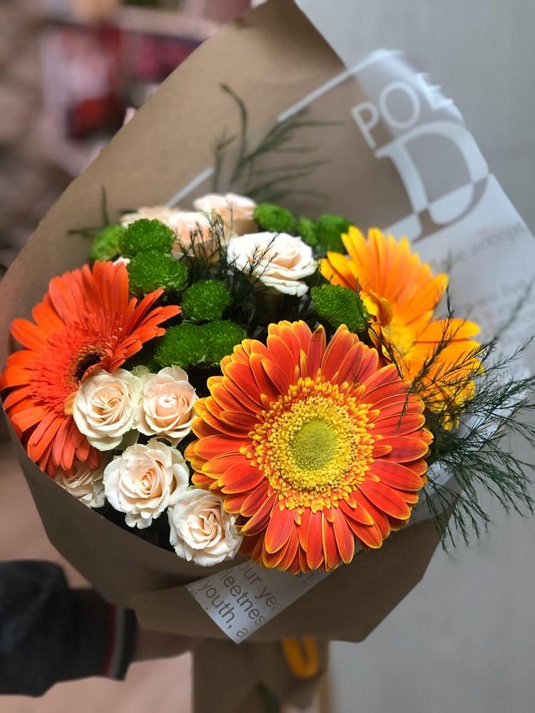 Букет цветов из: Герберы, Хризантемы и Розы в Курлово